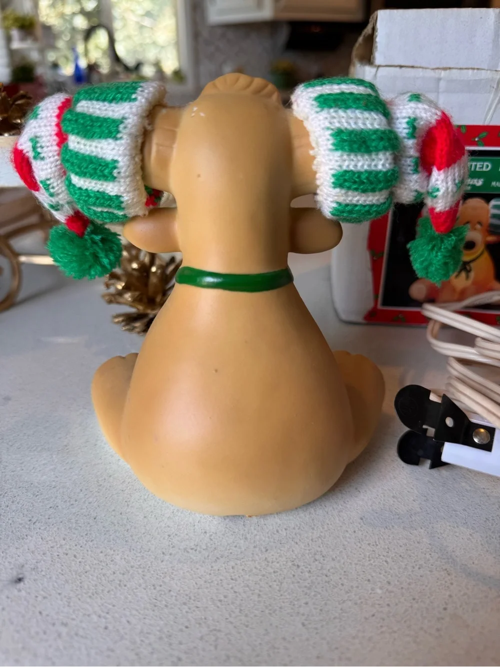 VTG Christmas Around The World Lighted Reindeer w/ Box - WORKS!